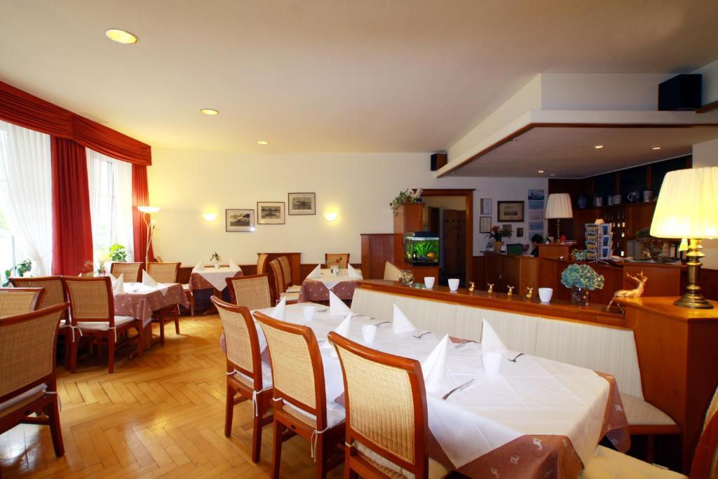 Hotel Goldener Hirsch Friedrichshafen Exterior foto